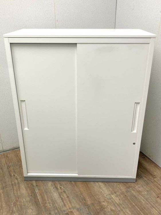 【中古品】イナバ リベストシリーズ 天板付引違い書庫 11-9045 ホワイト