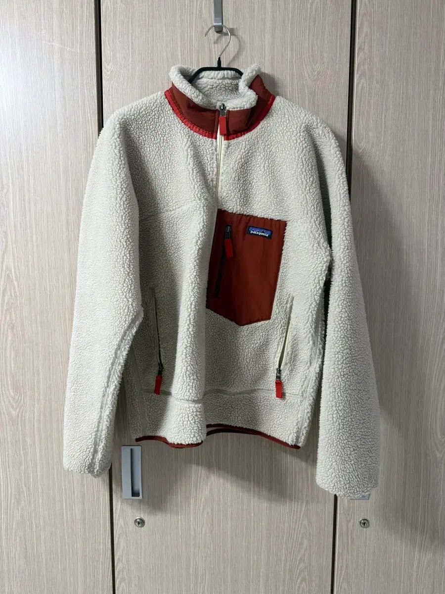 パタゴニア Classic レトロX ジャケット ナチュラル 반 レッド