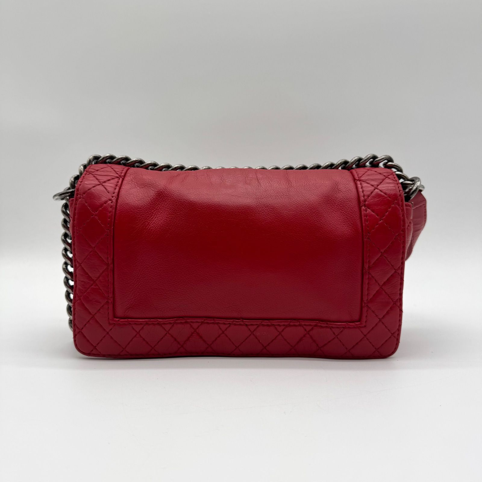 大人気✨CHANEL シャネル ショルダーバッグ ボーイシャネル マトラッセ 