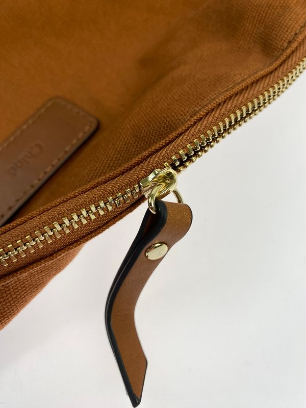 【中古品】 CHLOE クロエ マザーズバッグ キッズ チェンジング コットン C90411.957 カバン ベビーカー用ストラップ付き 【180-260521-em-12-min】