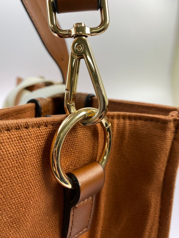 【中古品】 CHLOE クロエ マザーズバッグ キッズ チェンジング コットン C90411.957 カバン ベビーカー用ストラップ付き 【180-260521-em-12-min】