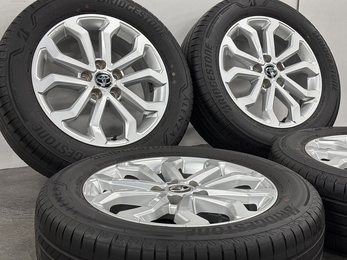 美品 バリ溝】トヨタ カローラクロス 純正 17in 6.5J +35 PCD114.3
