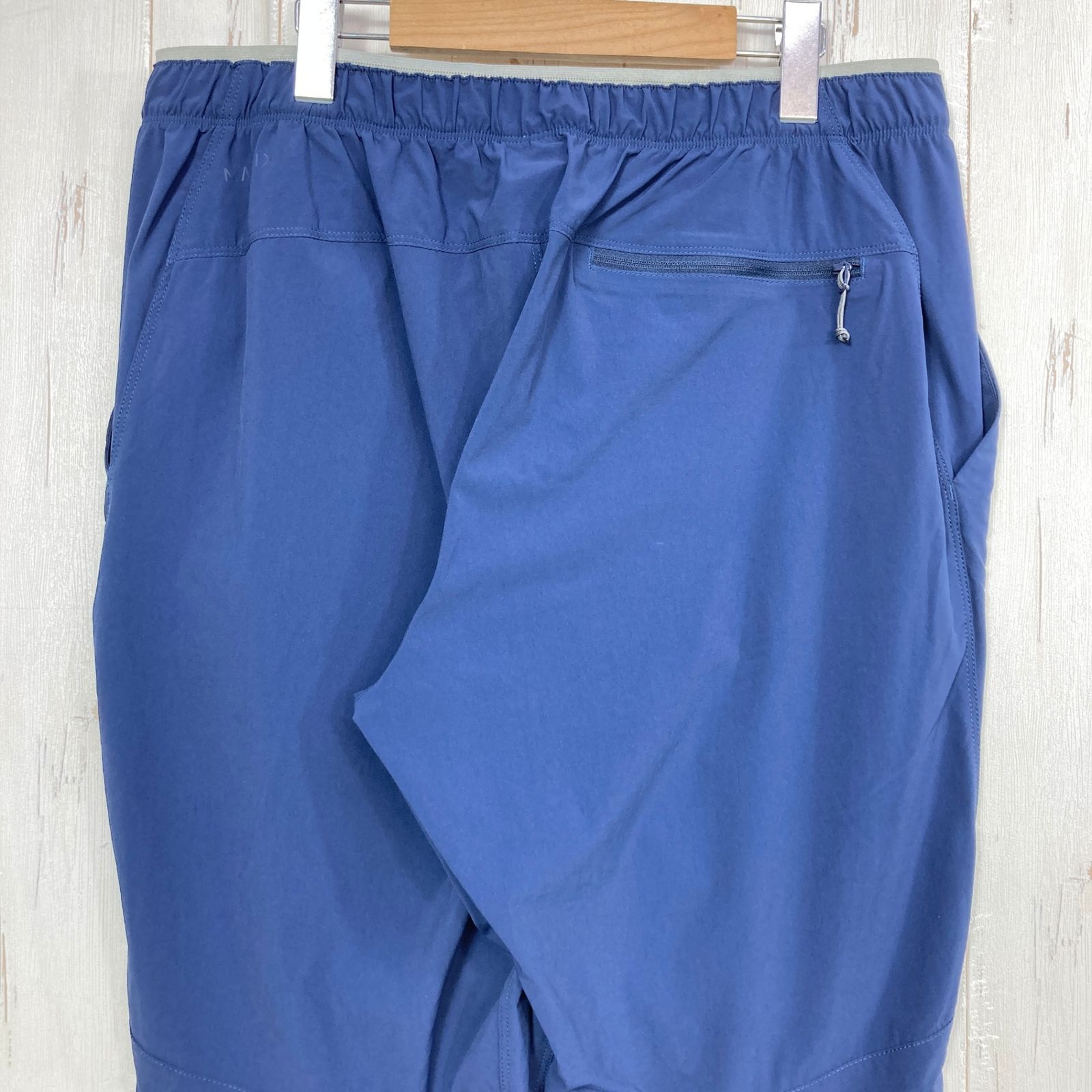 ✉️Men's L-Short ネイビー系 Rab ( ラブ ) モメンタム パンツ