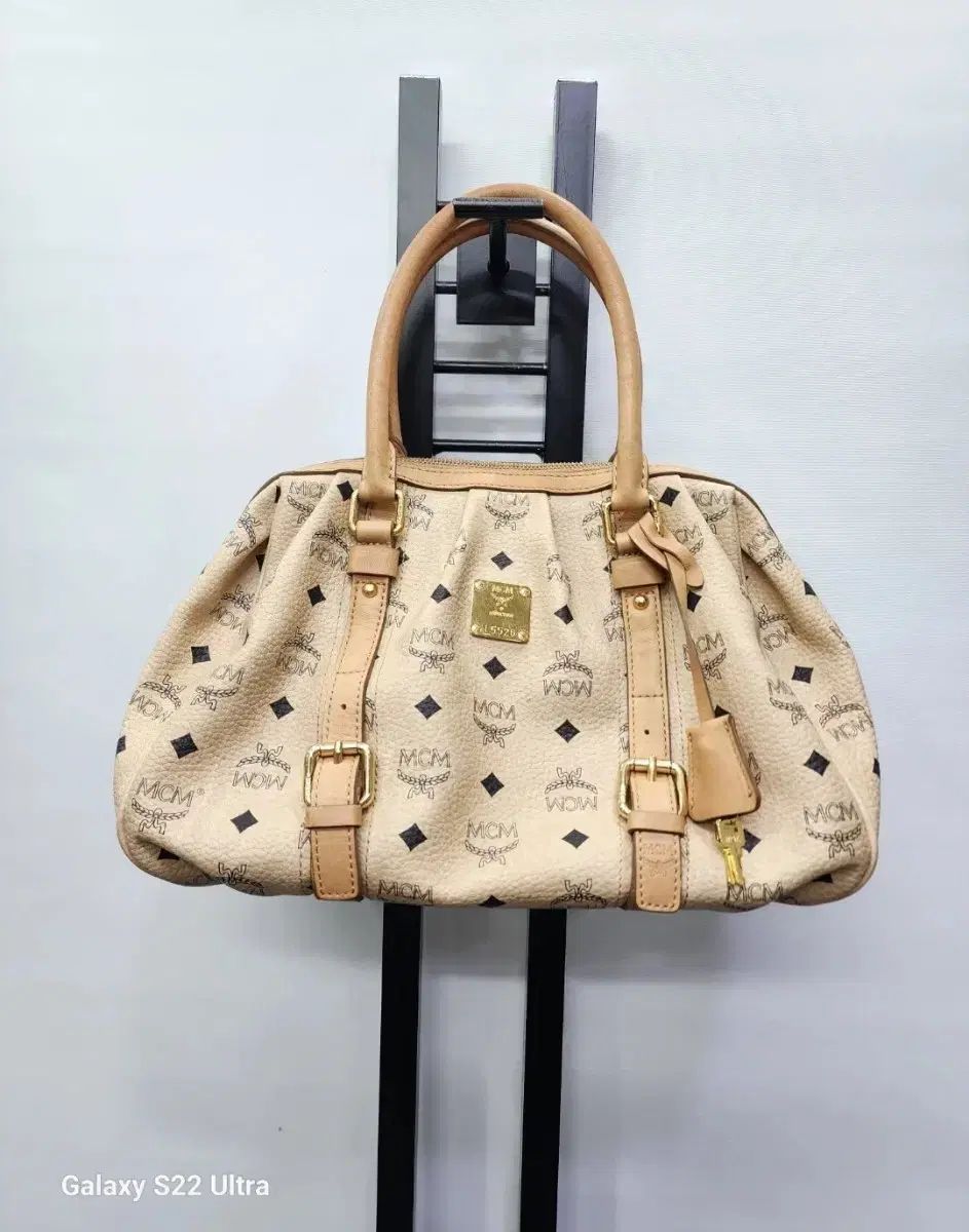 MCM エム シー エム ヴィセトス ボストン トートバッグ