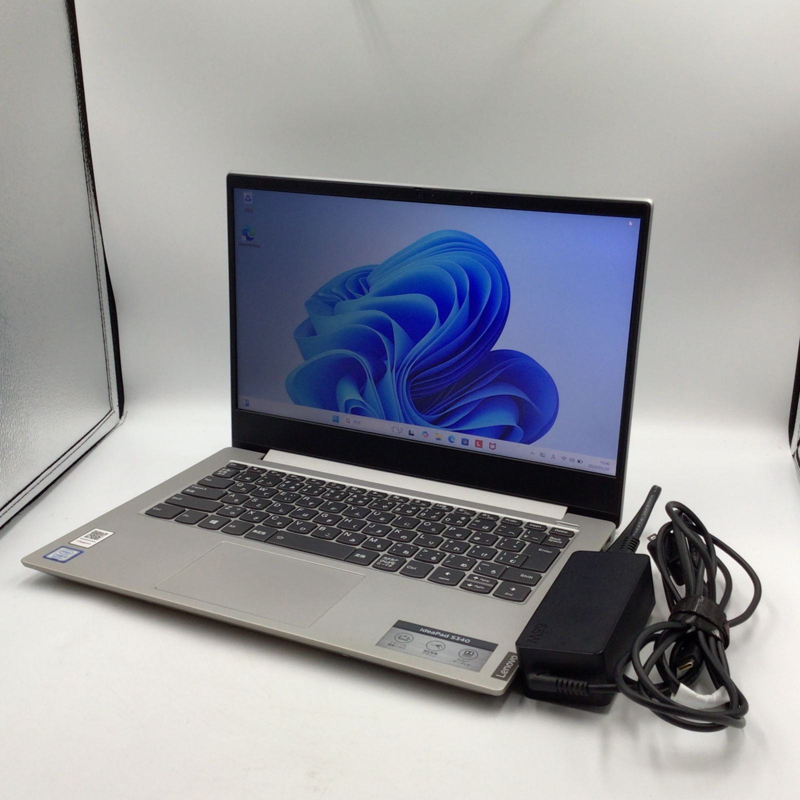 極上美品 LenovoノートPC Win11 SSD Corei3 - メルカリ