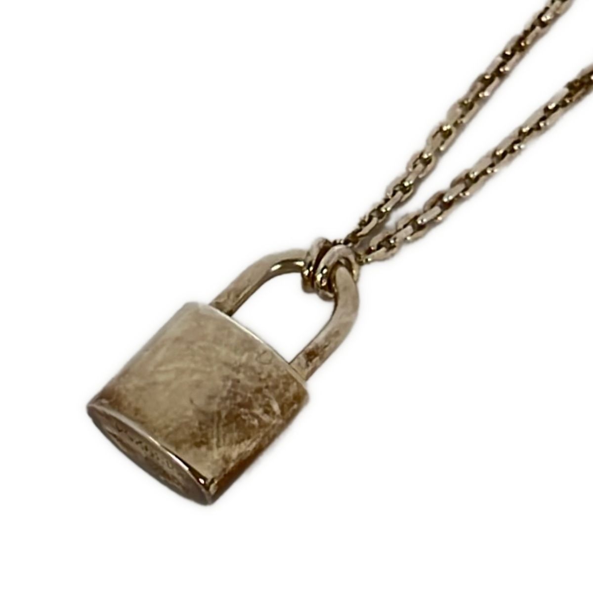 LOUIS VUITTON(ルイヴィトン) ネックレス パンダンティフシルバーロックイット Q93559 シルバー LOUIS VUITTON(ルイヴィトン) ネックレス パンダンティフシルバーロックイット Q93559 シルバー