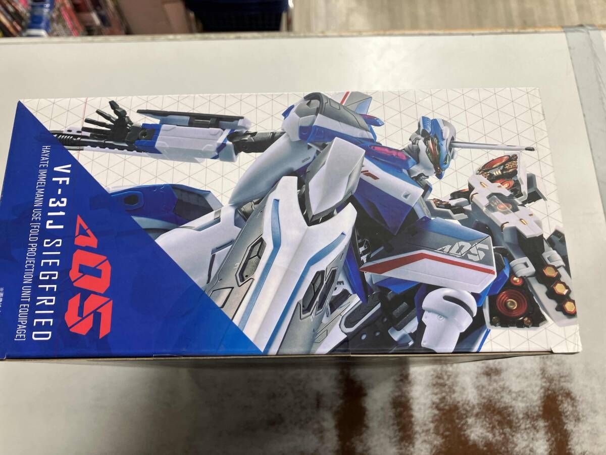 未開封品 DX超合金 劇場版VF-31Jジークフリード(ハヤテ・インメルマン機)【フォールドプロジェクションユニット装備】 劇場版マクロスΔ 未開封品 DX超合金 劇場版VF-31Jジークフリード(ハヤテ・インメルマン機)【フォールドプロジェクションユニット装備】 劇場版マクロスΔ