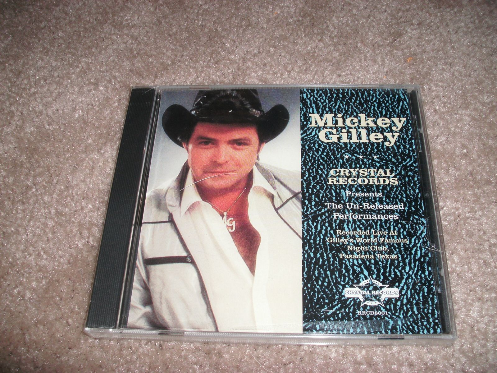 【CD】Gilley's Unreleased Performance of Mickey Gilley