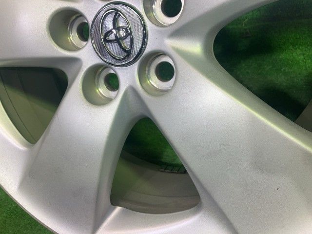 トヨタ TOYOTA 純正 プリウス ZVW30 ホイール アルミ シルバー 17 