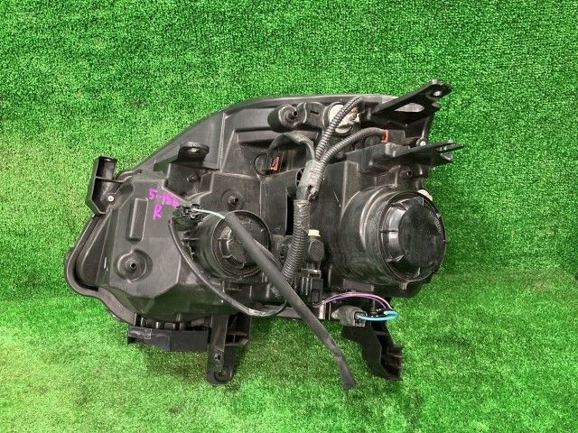 エクストレイル DNT31 右ヘッドランプ・ヘッドライト 20GT イチコ 1849 