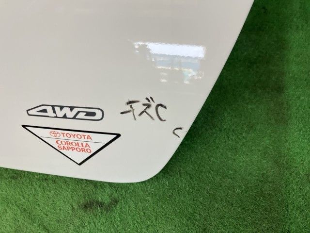 カローラアクシオ NZE164 トランクリッド・トランクパネル 1.5X 4WD 