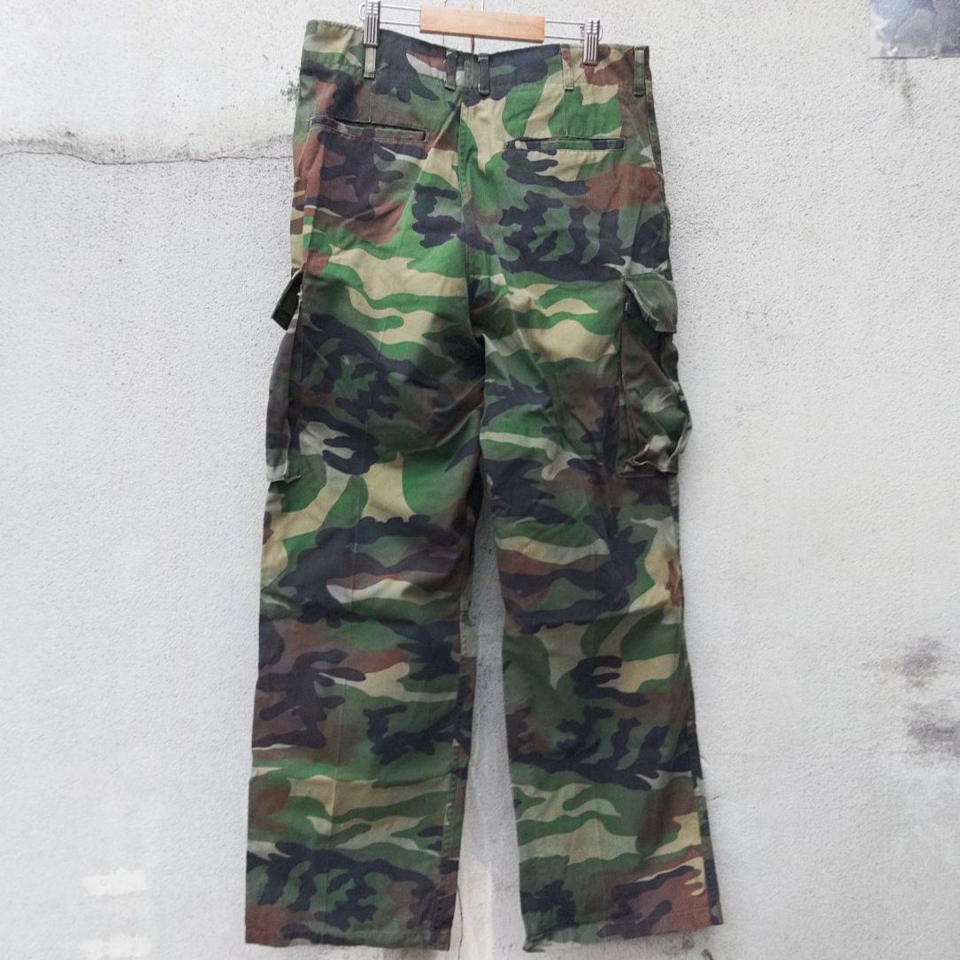 韓国軍実物】戦闘服上下セット - メルカリ