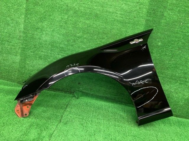 86 ZN6 左フロントフェンダー GT SU003-01391