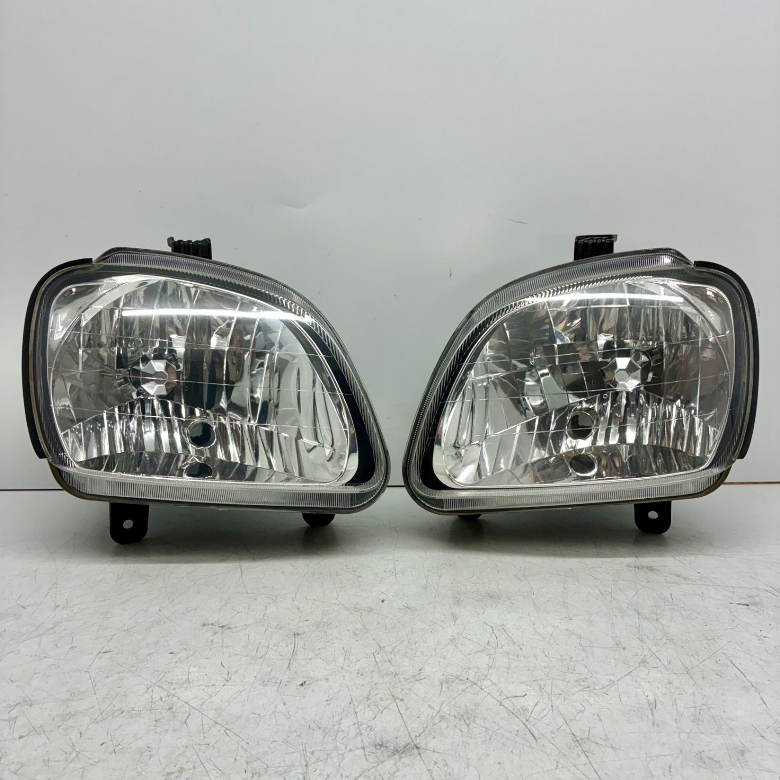 美品【コーティング済】スバル RA1 RA2 RV1 RV2 プレオ ヘッドライト ランプ レンズ 左右セット LR ハロゲン レベ無 ICHIKOH 1607 P80610 9,880円
