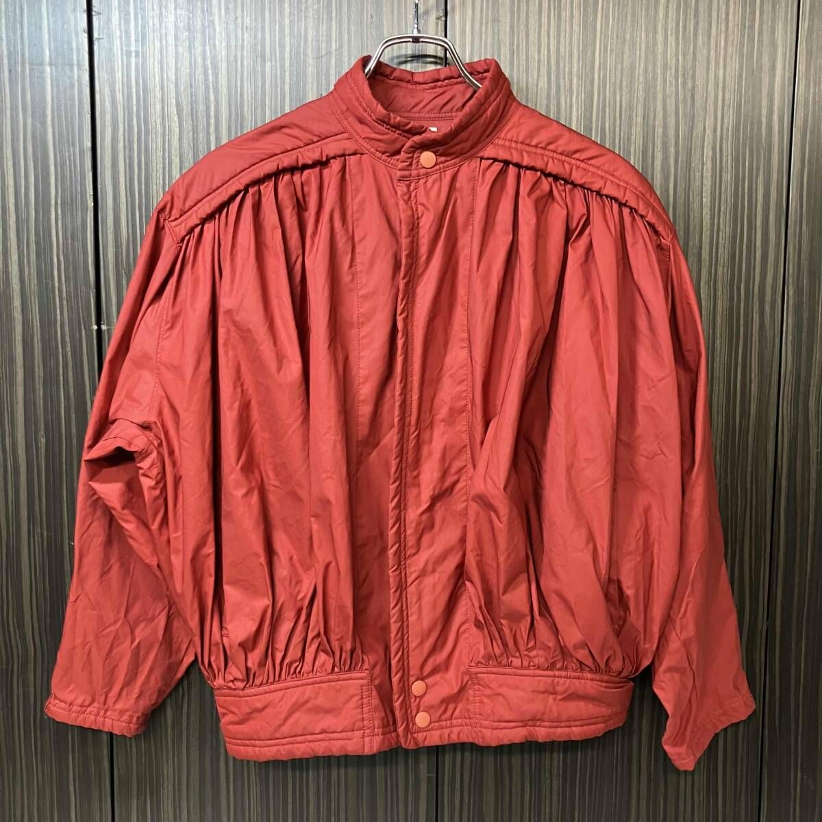 70s ISSEY MIYAKE ジャケット ギャザージップブルゾン サイズ9 レッド JJ34-397 イッセイミヤケ