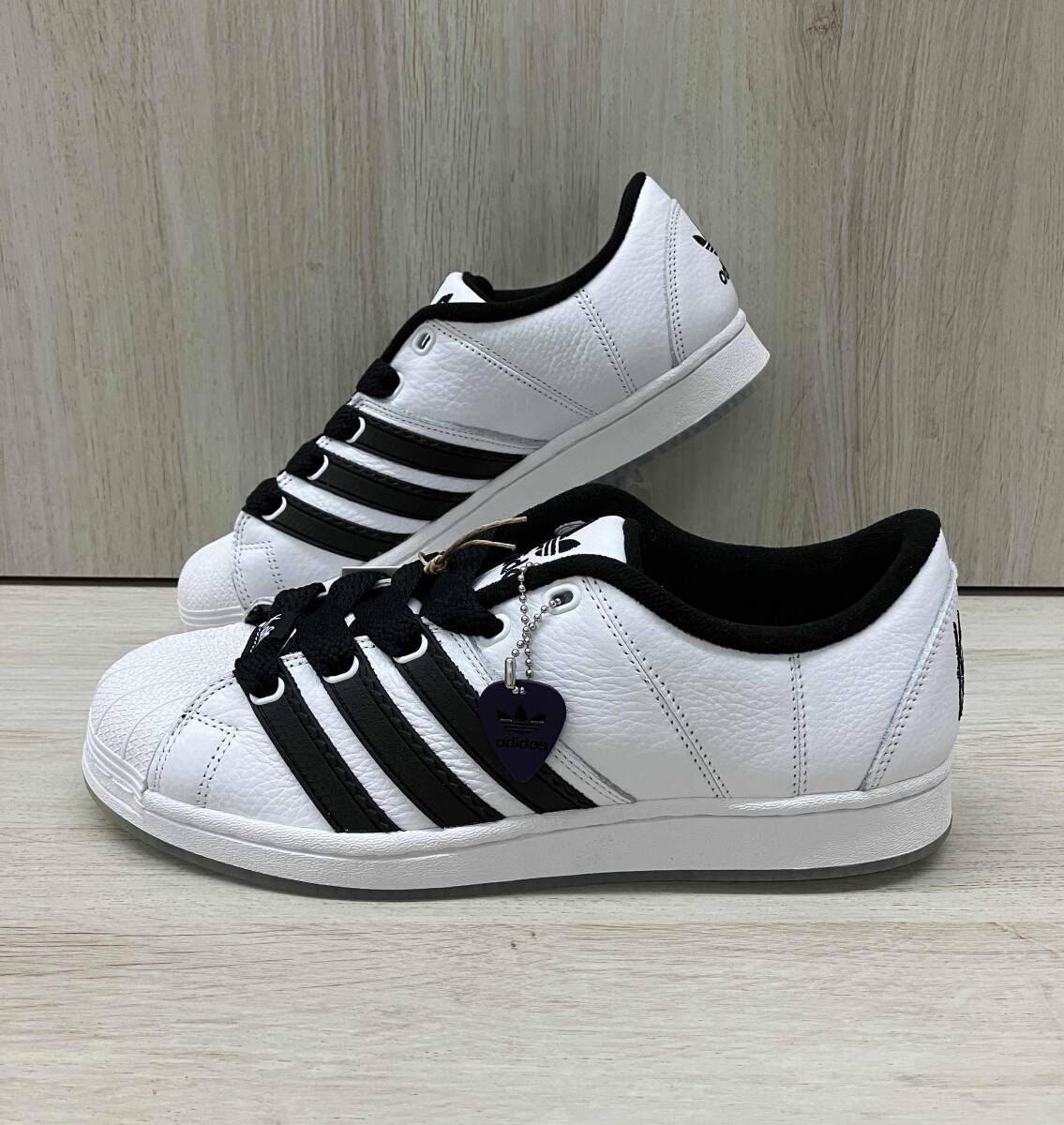 A8★ タグつき adidas originals SUPERMODIFIED KORN IG0793 スニーカー 26.5 アディダス オリジナルス 【0062】