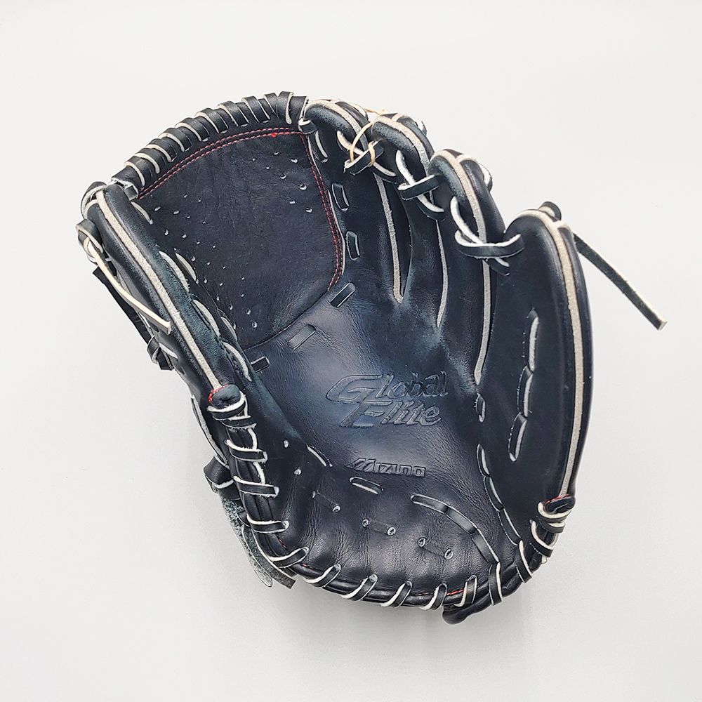 クリーニング済み (高校野球対応)】 ミズノ 硬式グローブ / 投手用