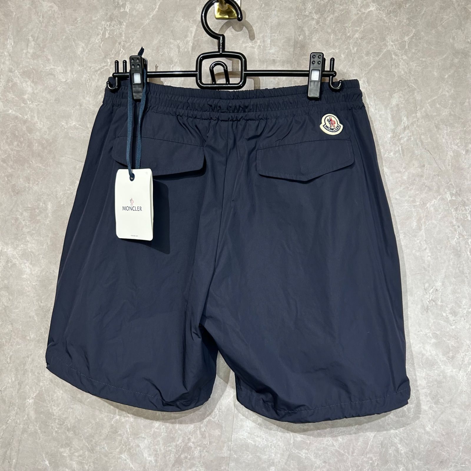 【タグ付き美品】【23年モデル】MONCLER モンクレール ハーフパンツ ショートパンツネイビー44
