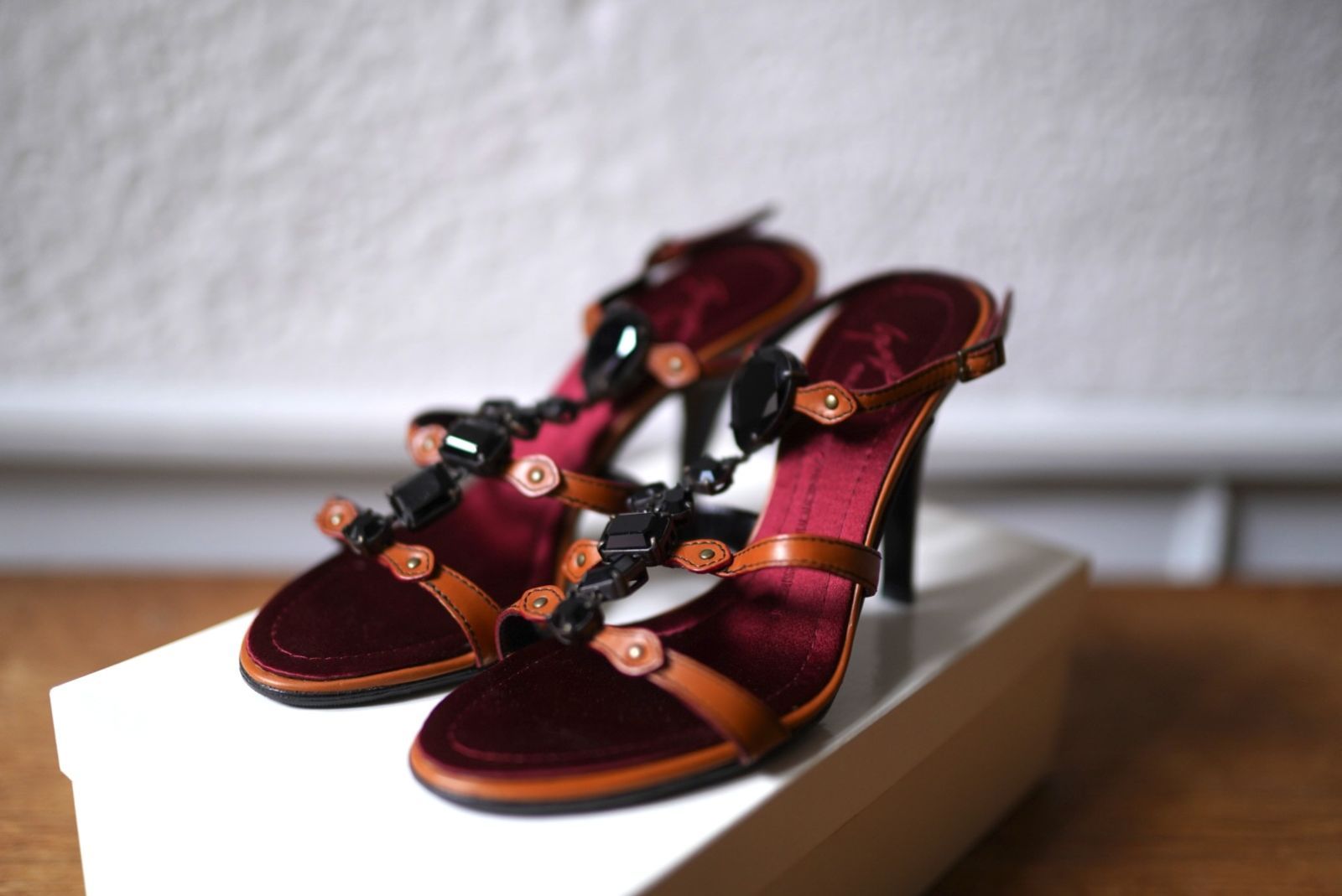 ビジューレザーサンダル / GIUSEPPE ZANOTTI(ジュゼッペザノッティ)