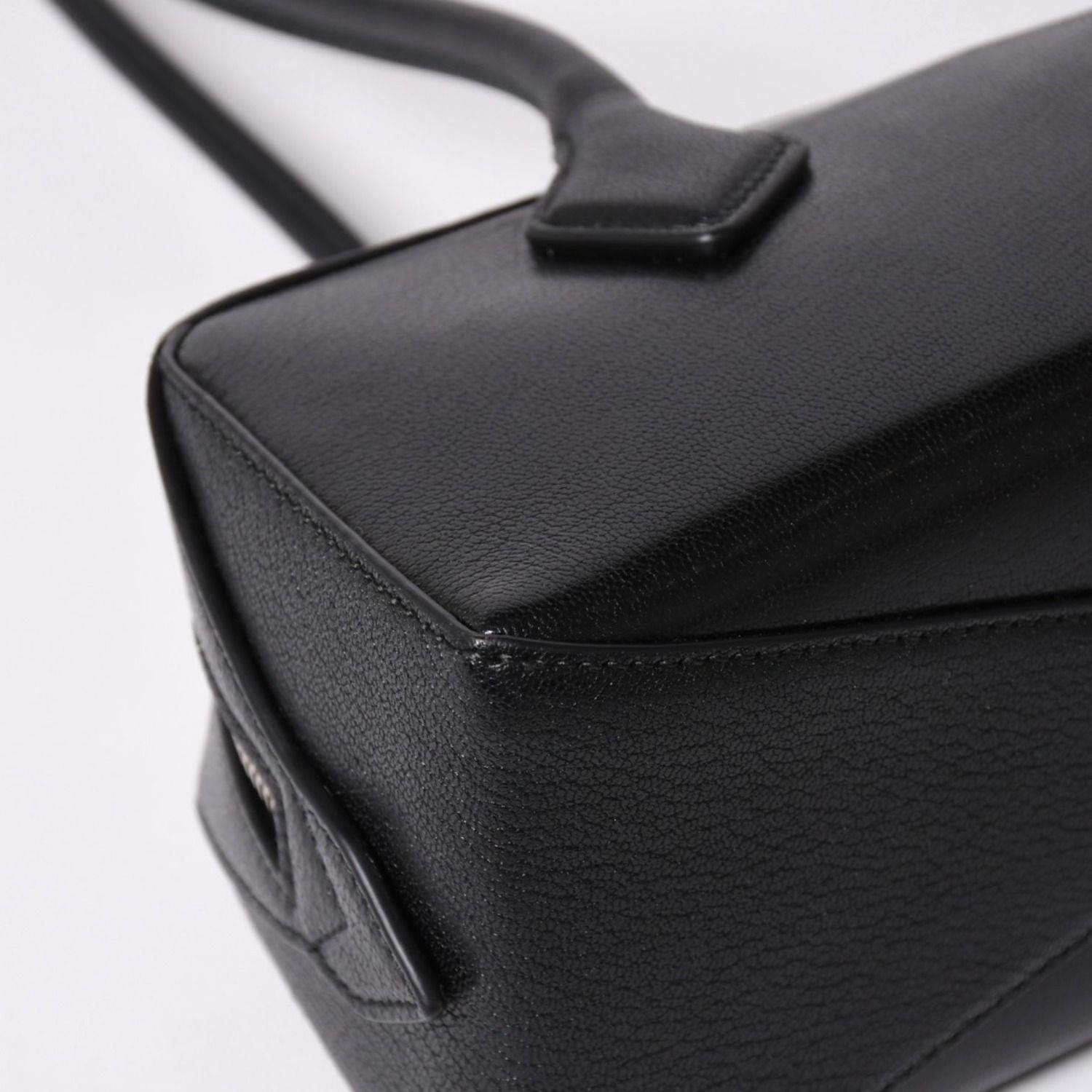 新品同様 ALAIA アライア LE TECKEL MEDIUM ル テケル ミディアム ワン 
