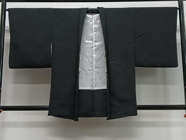 平和屋着物＃羽織　寿光織　立波文　黒地　銀糸　正絹　逸品　CABE5158ua