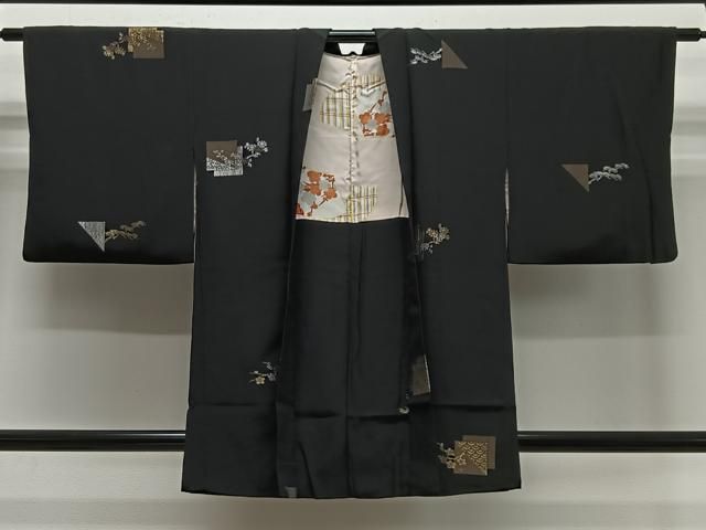 平和屋着物＃羽織　寿光織　色紙花文　黒地　銀糸　正絹　逸品　CABE5182ua