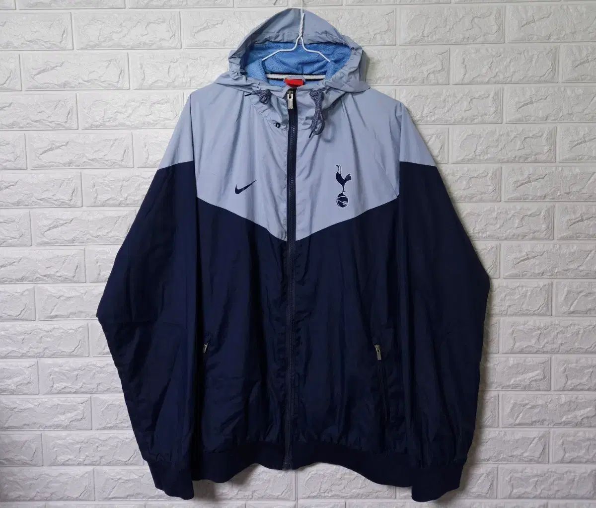NIKE トッテナム ホスパー ウィンドランナー ウィンドブレーカー ジャケット 出品