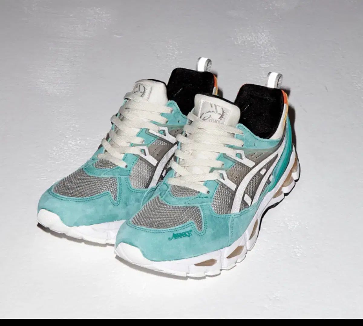 アシックスxNEW YORK アウェー 270