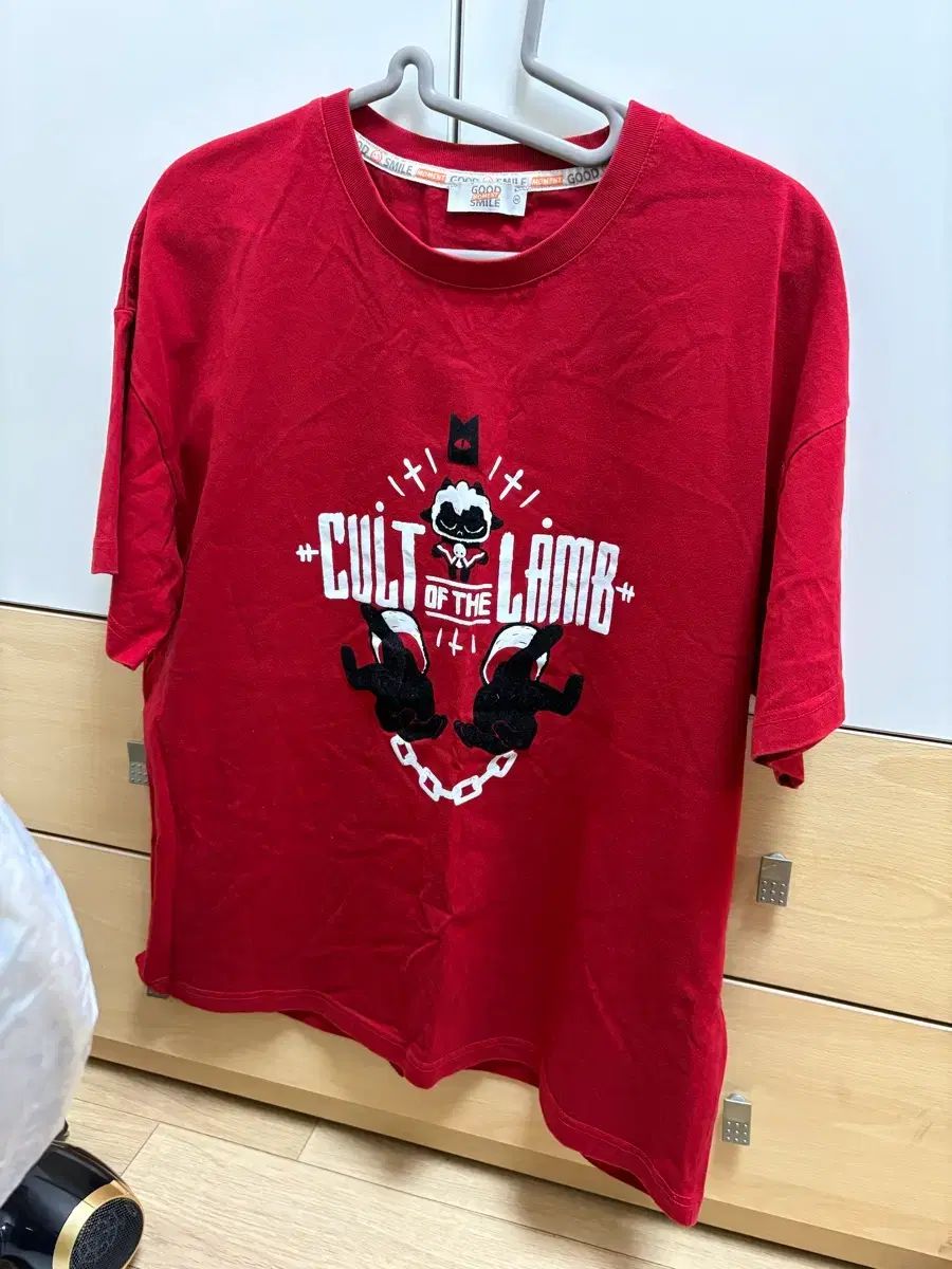 カルト OF ザ ラム レッド 半袖Tシャツ (M)