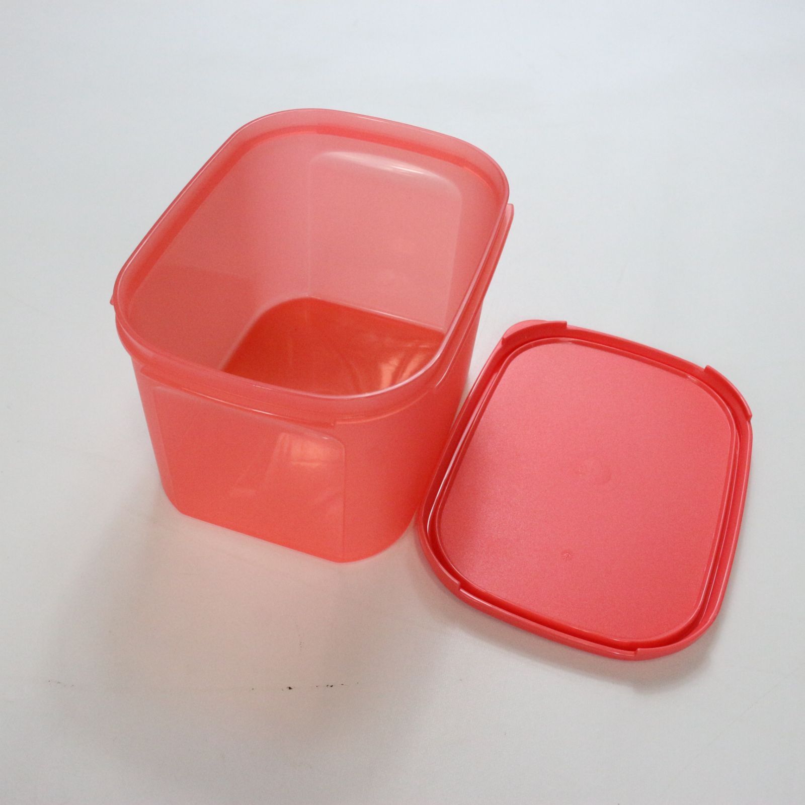TM_331】Tupperware タッパーウェア MM HALF WIDE ＆ SQUARE SET(6) MM