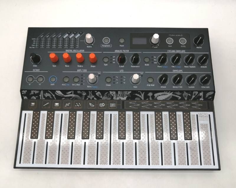 極美品！Arturia MicroFreak（アルトリア マイクロフリーク） - メルカリ