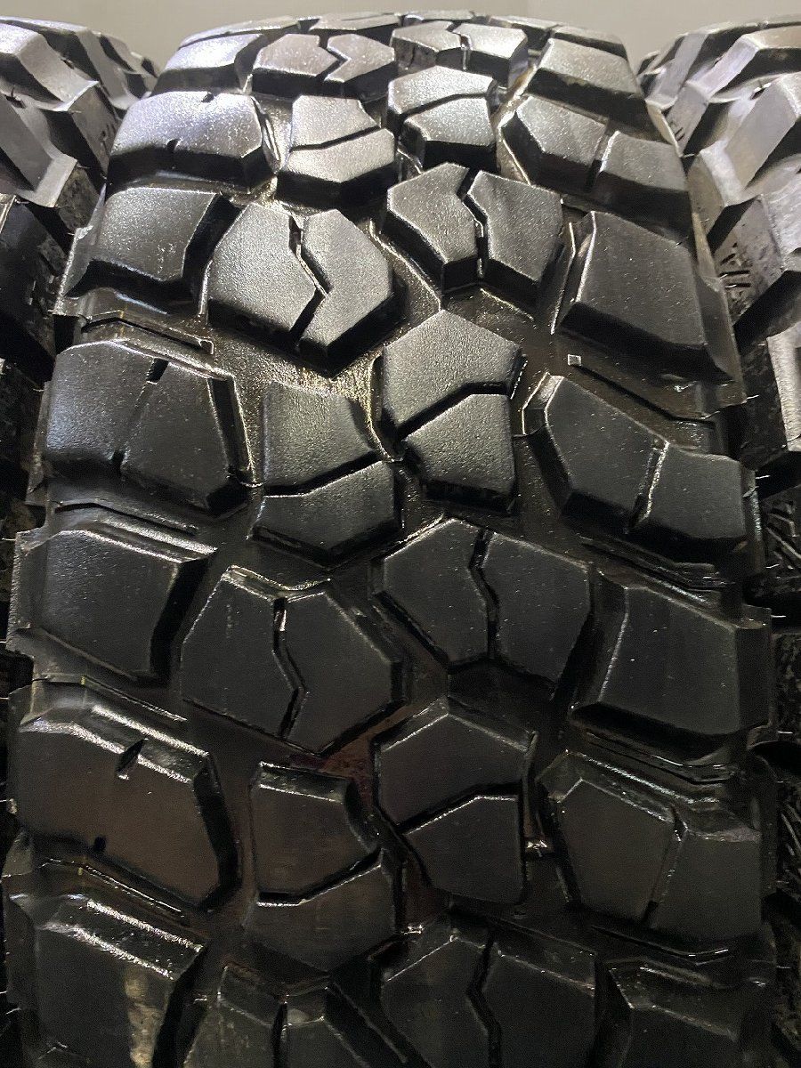 BF Goodrich Mud-Terrain T/A KM2 グッドリッチ LT255/75R17 17インチ