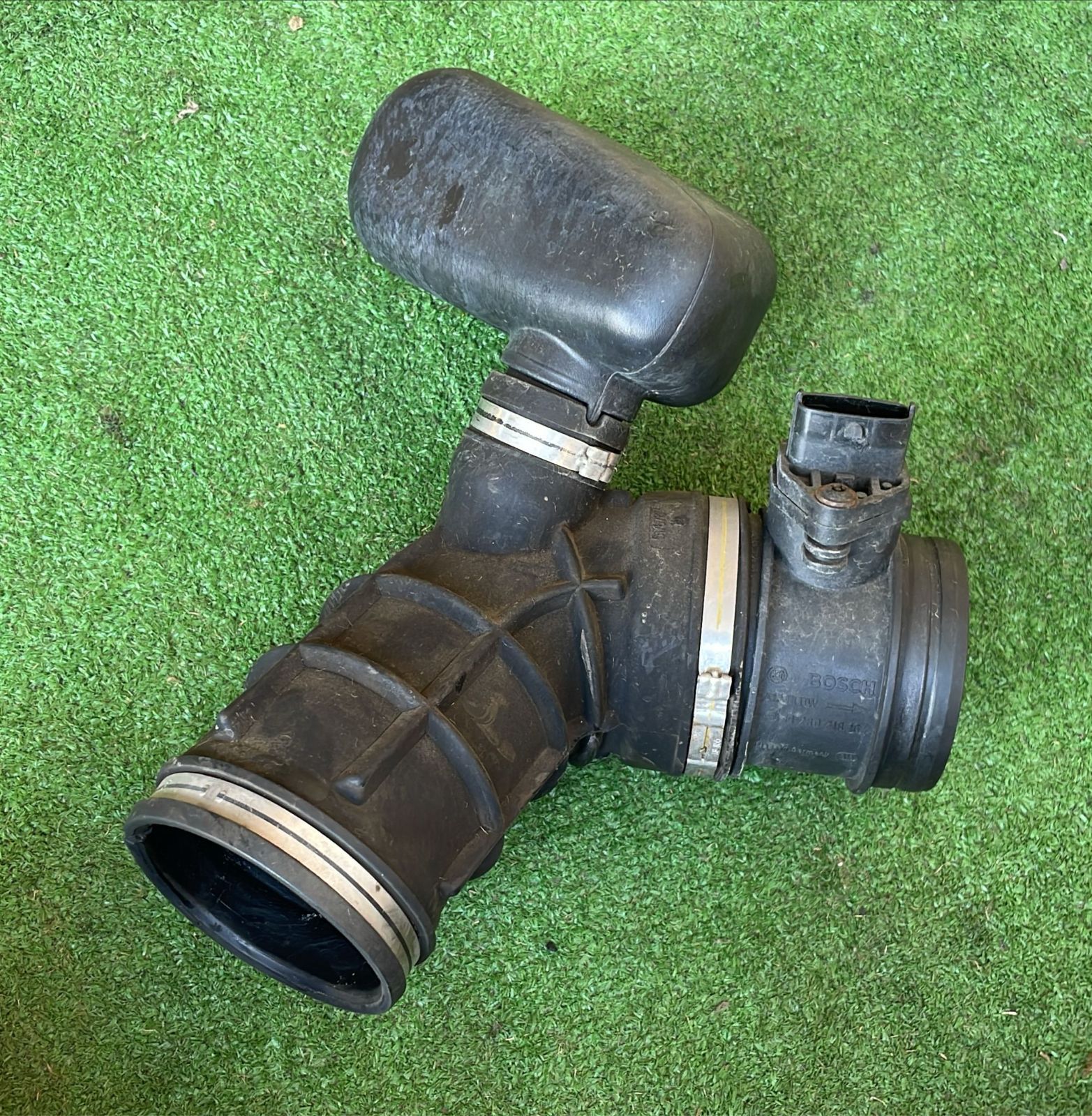 アルファロメオ. ZAR939 Ｈ20年　エアインテークホース　C-7-5380