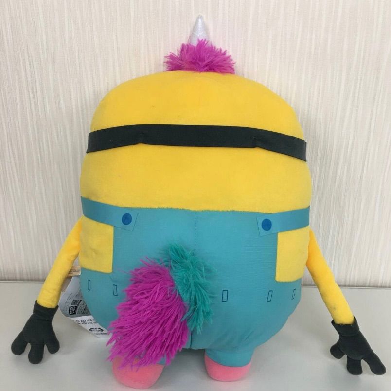 新品・タグ付き ミニオン スーパーラージぬいぐるみ ボブ Fluffy