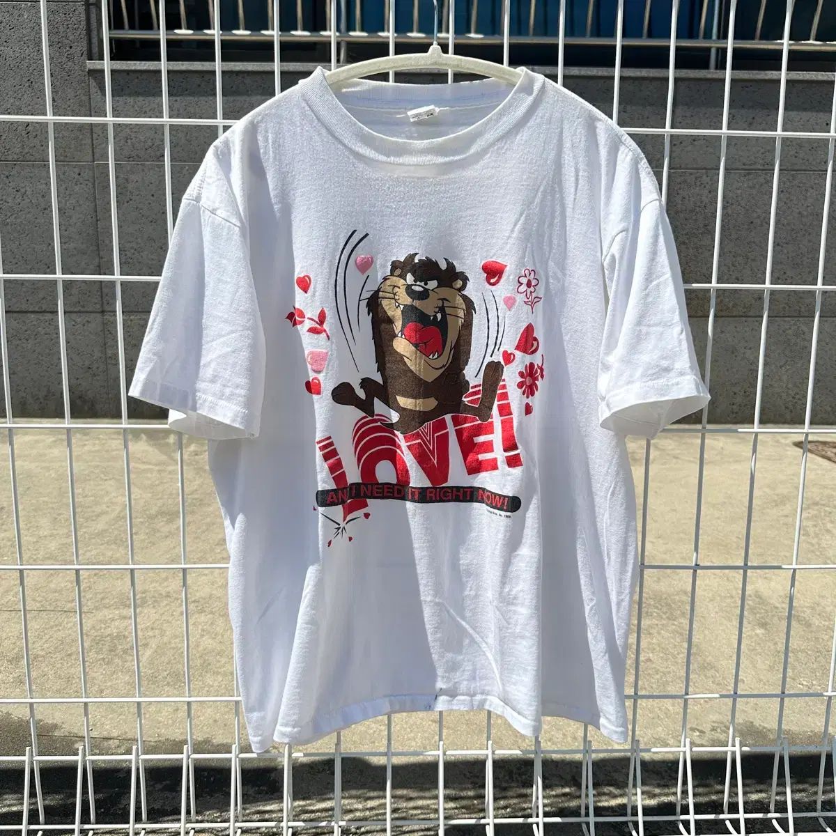 86 ルーニー・テューンズ USA タズ ラブ Tシャツ