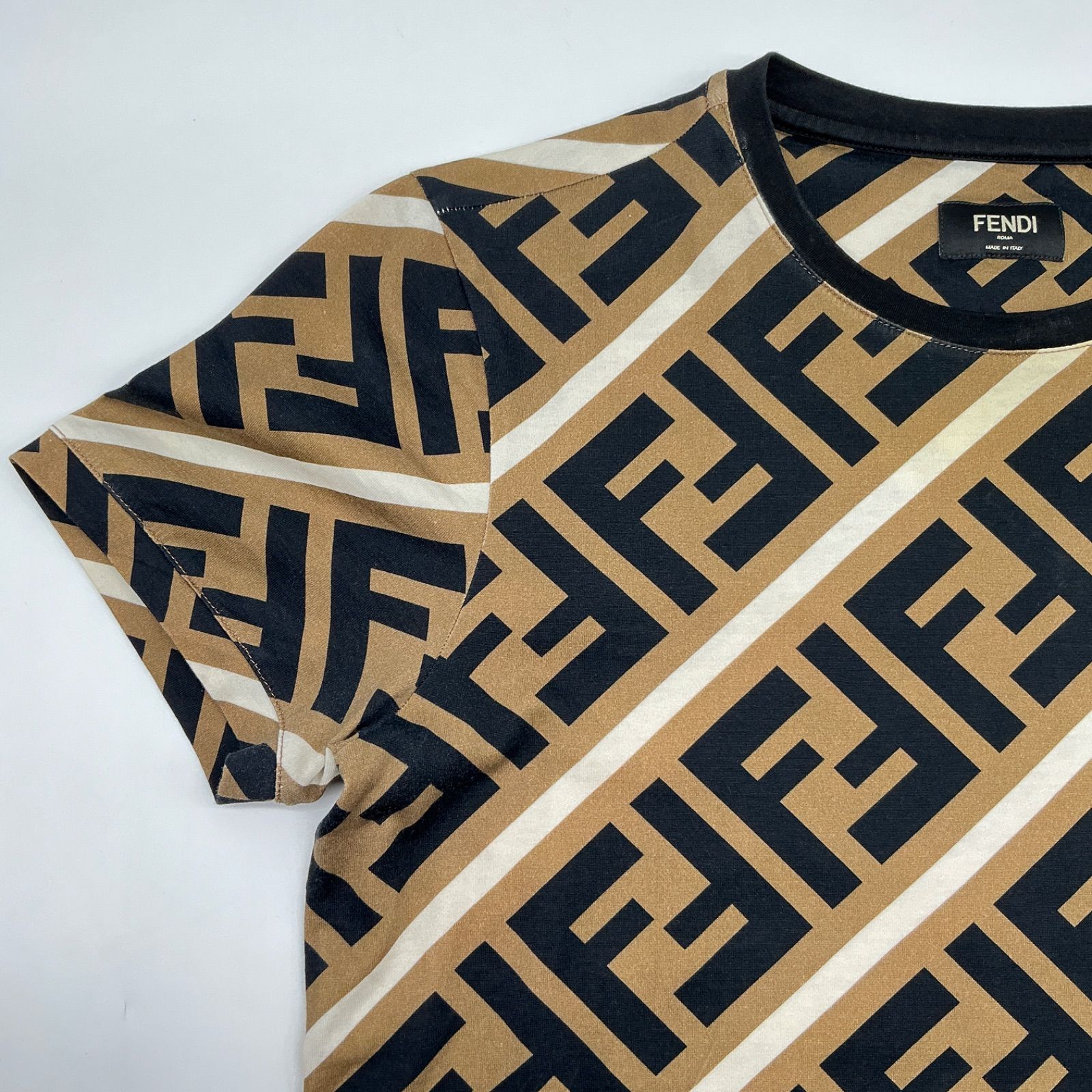 ○FENDI フェンディ ズッカ柄 半袖Tシャツ カットソー クルーネック