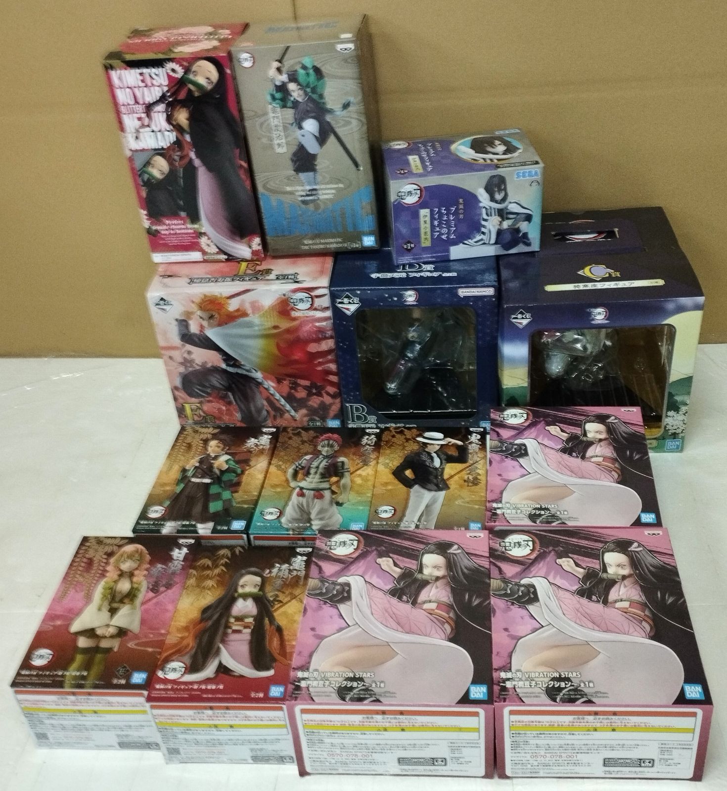 【D16185】鬼滅の刃 フィギュア 14点 まとめ売り MAXIMATIC ちょこのせ 一番くじ