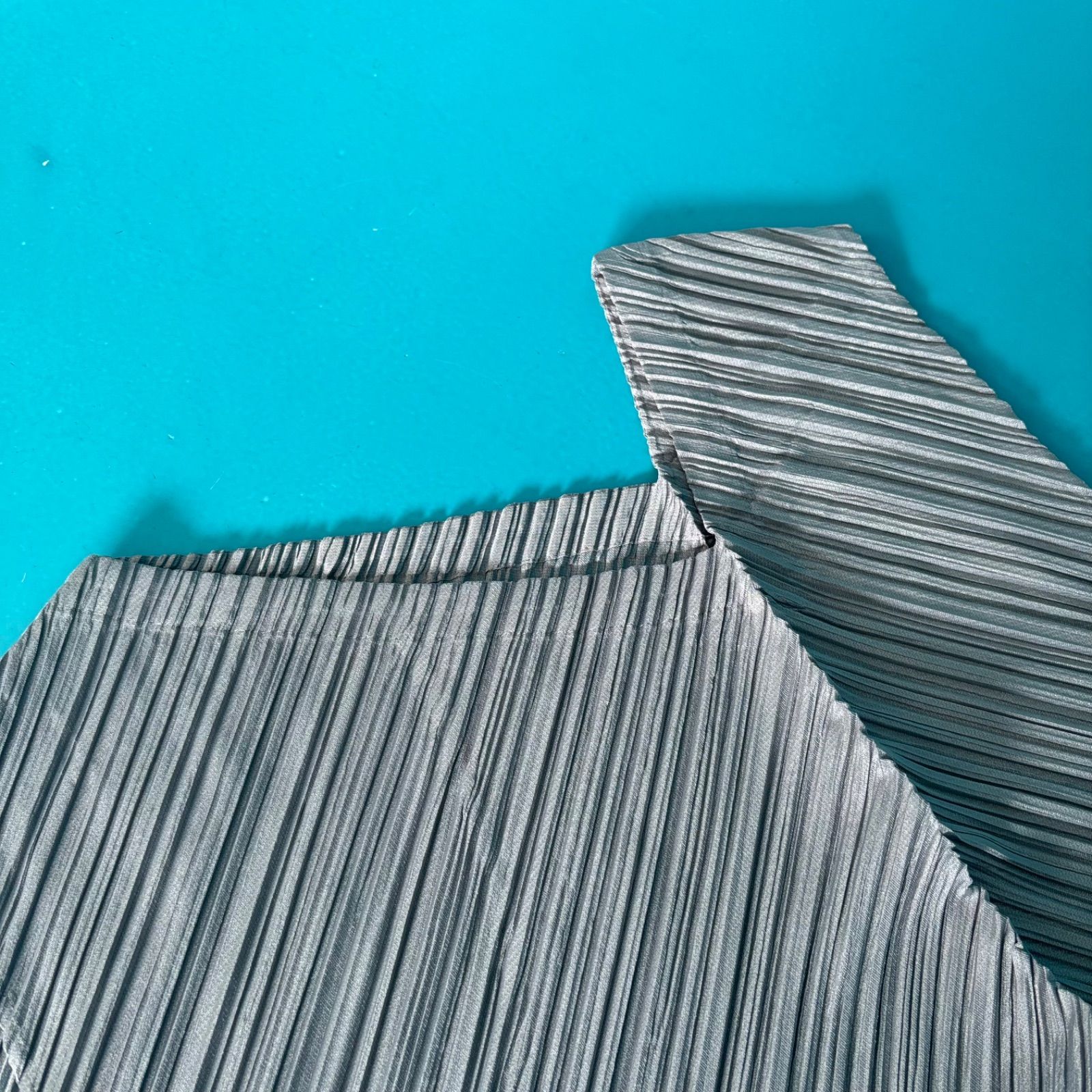 PLEATS PLEASE ISSEY MIYAKE プリーツプリーズ イッセイミヤケ