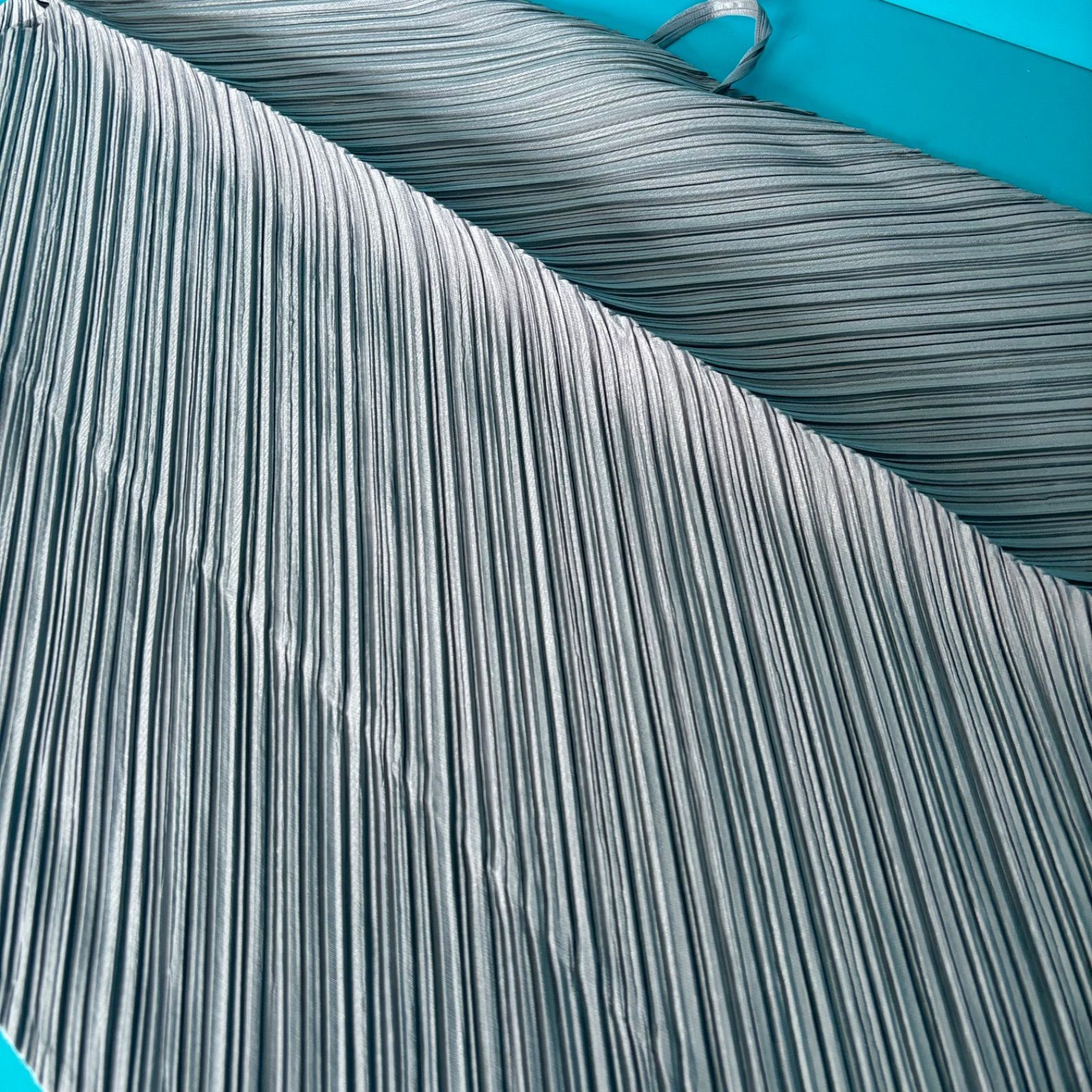 PLEATS PLEASE ISSEY MIYAKE プリーツプリーズ イッセイミヤケ