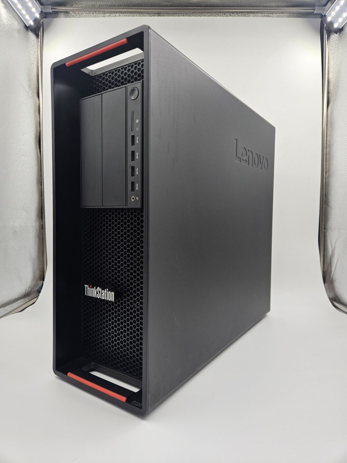 Lenovo ThinkStation P720 Intel Xeon Gold 6154 2CPU 36コア72スレッド 128GBメモリ M.2 SSD 768GB NVIDIA Quadro P4000
