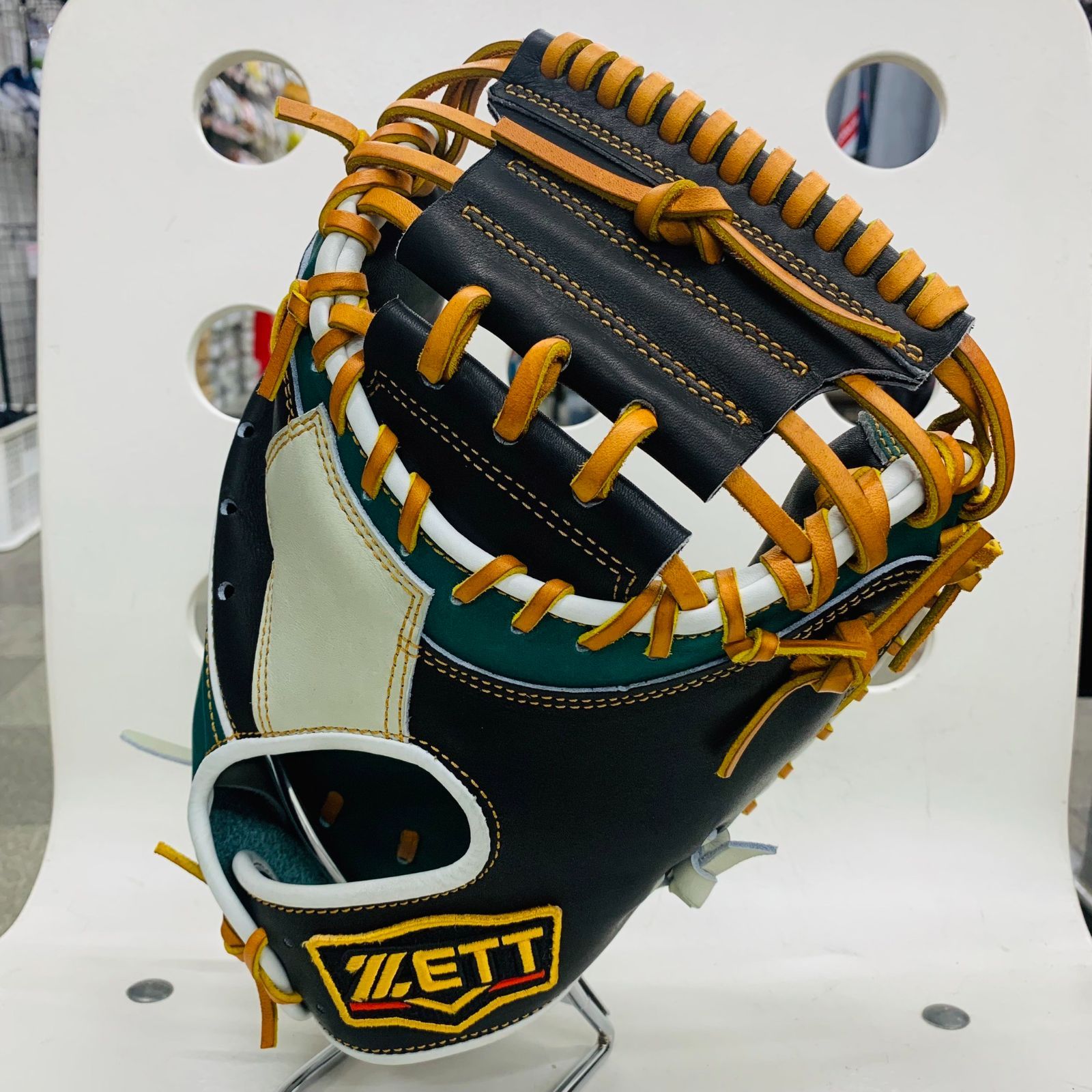 【当店オリジナルモデル】 受注生産商品　ゼット　ZETT　プロステイタス　PROSTATUS　オリジナルオーダーミット　軟式用　捕手用　キャッチャーミット　森モデル　272型　日本製