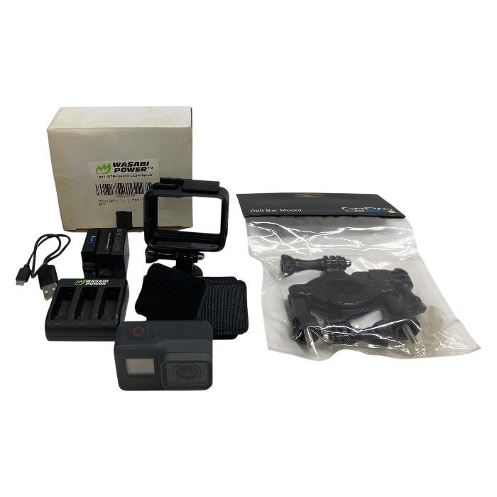 Gopro hero5/アクションカメラ/バッテリー3個/充電器付き/未使用ロールバーマウント付き/電源オン確認済み/FB4399