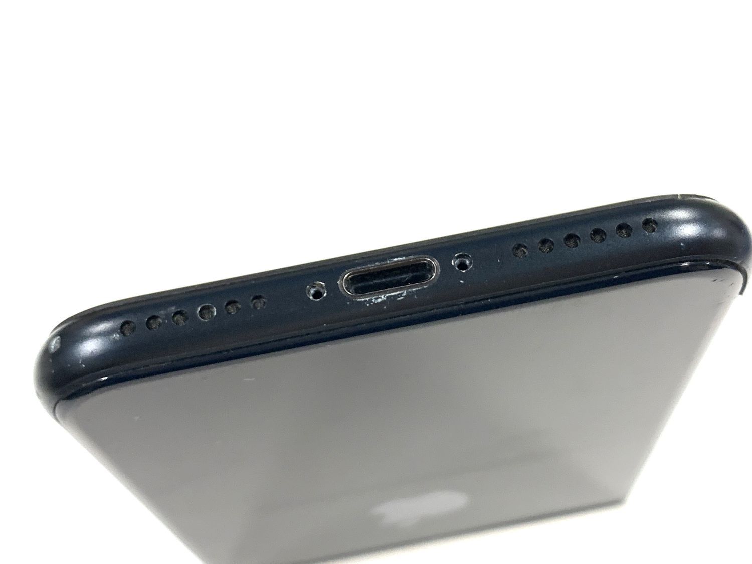 ジャンク 電池82%SIMフリーiPhone SE(第3世代) 64GB ミットナイト