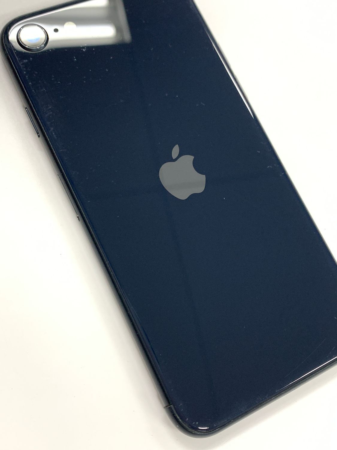 ジャンク 電池82%SIMフリーiPhone SE(第3世代) 64GB ミットナイト