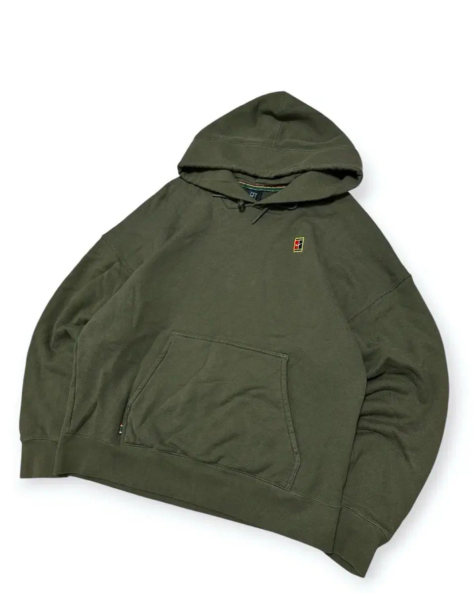 ナイキ ロゴ カーキ フードTシャツ 4,699円