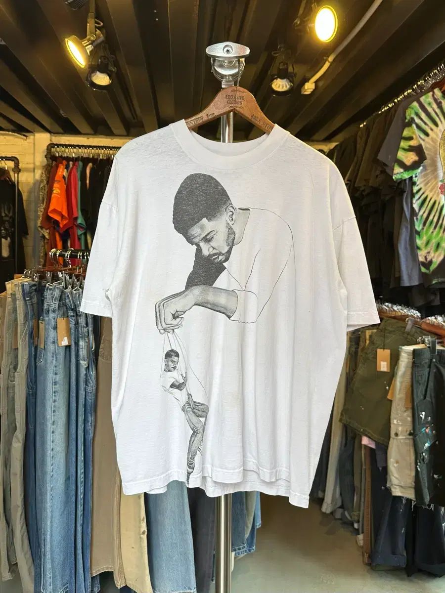 105 キッド コーディー x ヴァージル・アブロー プリンティング Tシャツ