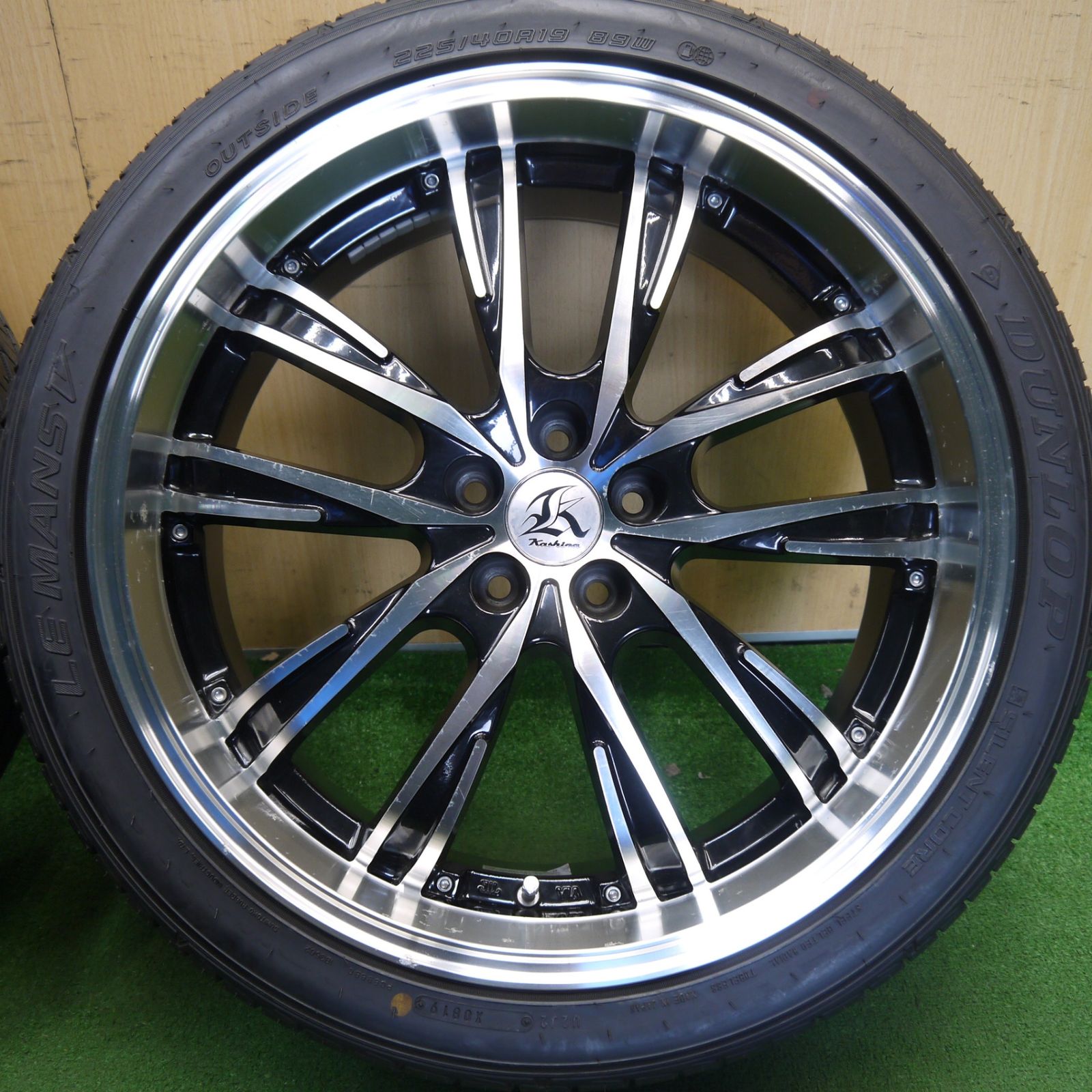 バリ溝！9.5分☆プリウス 等 Kashina XV5 225/40R19 ダンロップ LE 