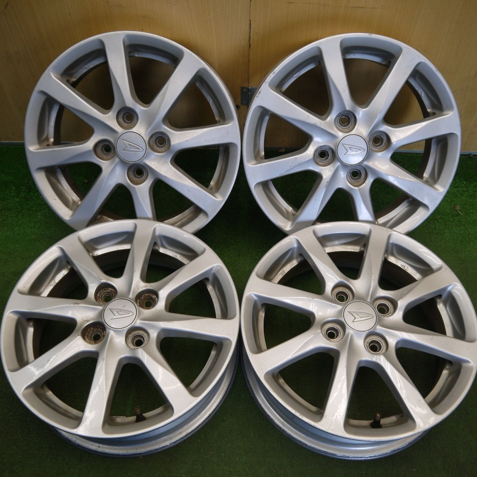 [送料無料] 4本価格★ダイハツ タント ムーヴ 等 純正 ホイール 14インチ 14×4.5J PCD100/4H★6051101Hホ