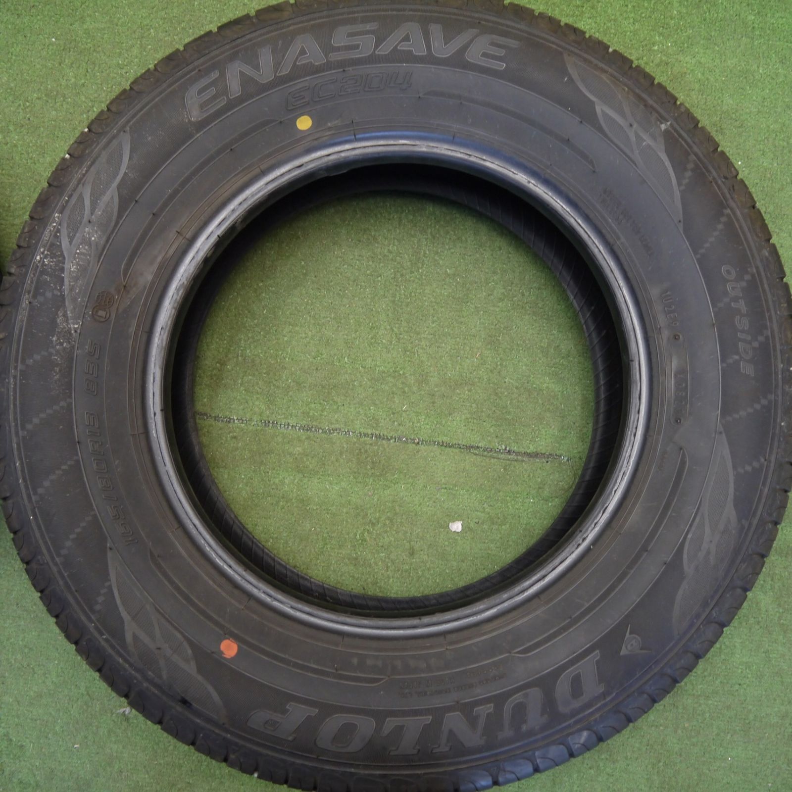 8072132)国産中古バリ溝タイヤダンロップエナセーヴ155/70R13 バリ溝！23年！8.5分☆165/80R13 ダンロップ エナセーブ EC204 タイヤ