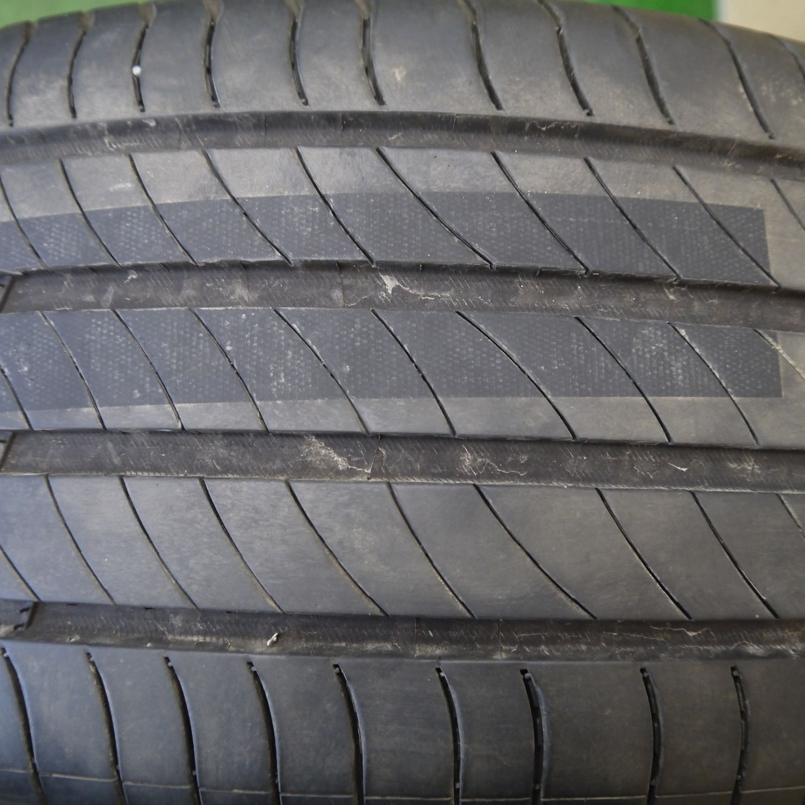 バリ溝！24年！9分！1本☆トヨタ クラウン スポーツ 純正 235/45R21 